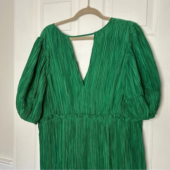 Anthropologie V-Neck Pleated Slim Midi Dress - threedaughtersproperties.com